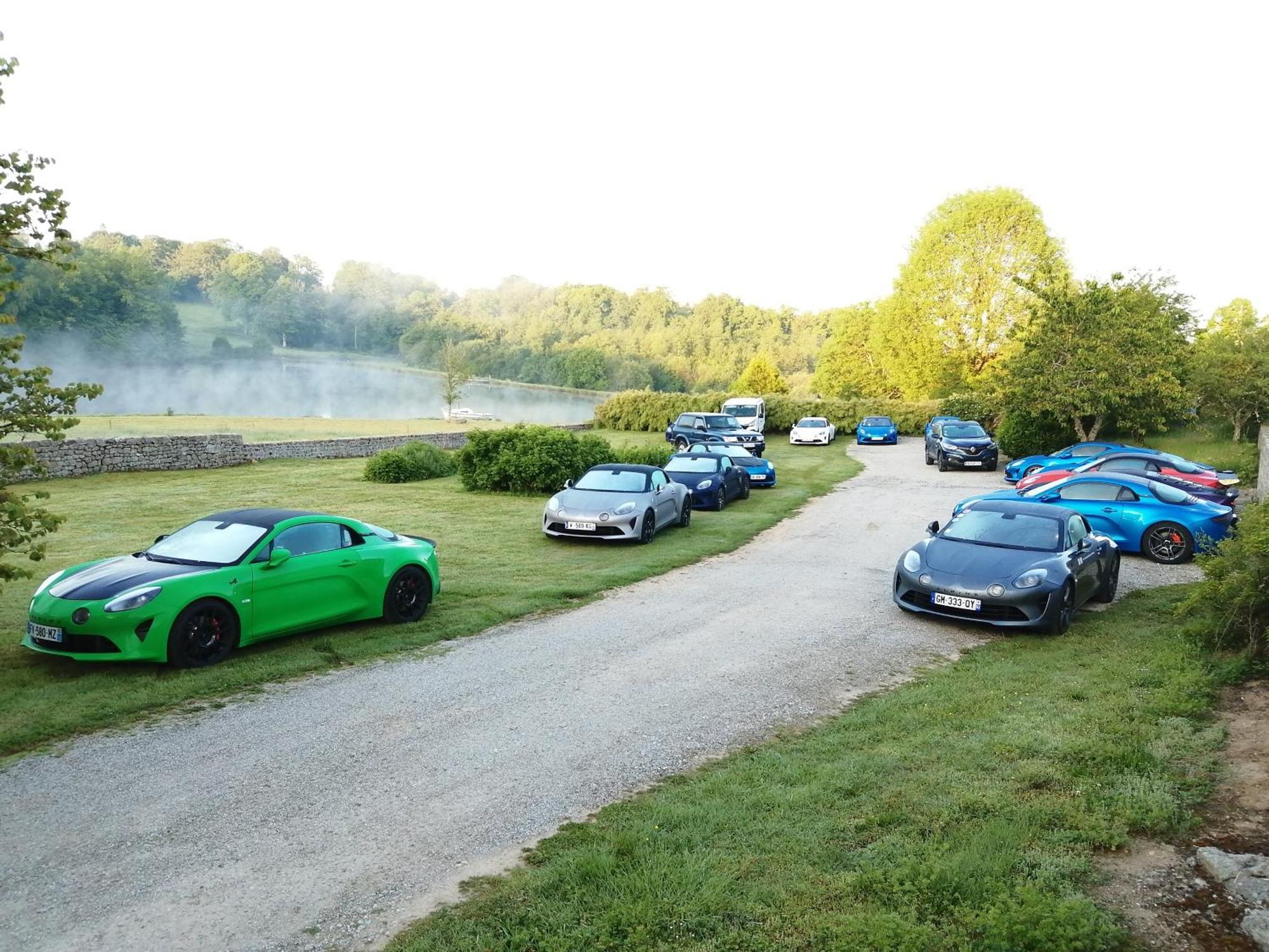 Les Vergnes Saint-Pardoux-le-Neuf エクステリア 写真