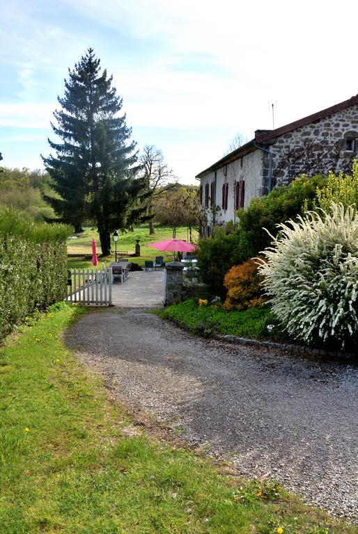 Les Vergnes Saint-Pardoux-le-Neuf エクステリア 写真